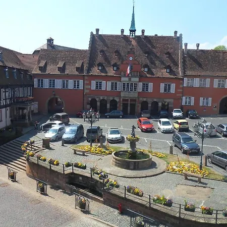 Restaurant Le Brochet Szálloda Barr